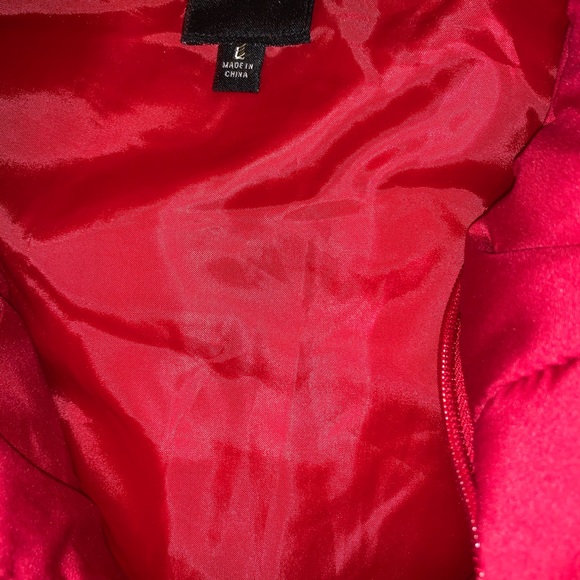 Red puffer jacket - Picture 3 of 4